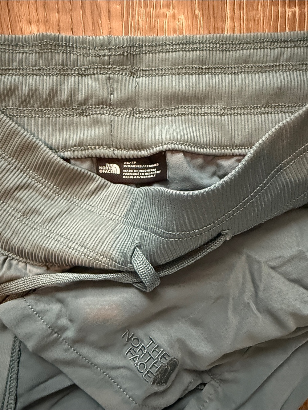NORTH FACE Drawstring Shorts - Picture 5 of 5
